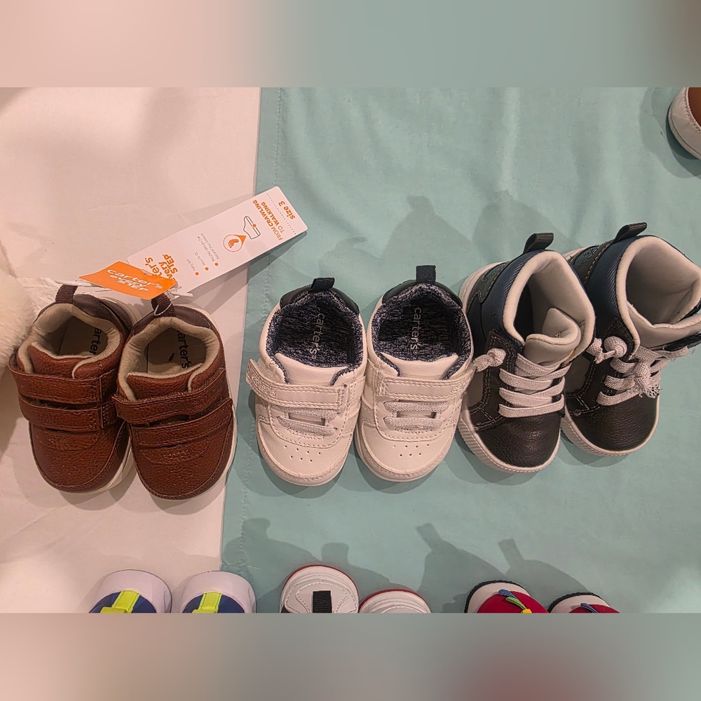 Carter's Kids Sneakers - White and Navy